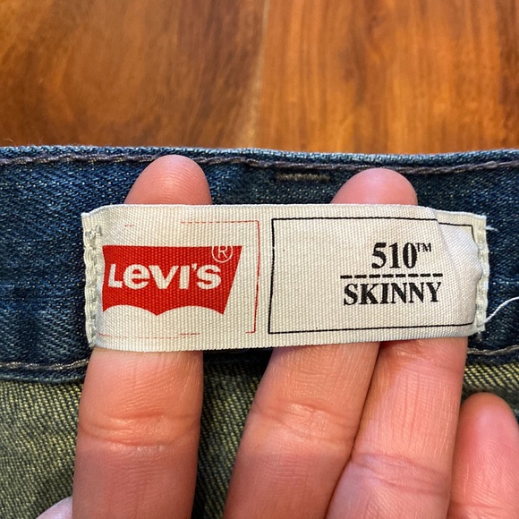 Boy’s Size 10 LEVI Jeans -EUC - Picture 3 of 6